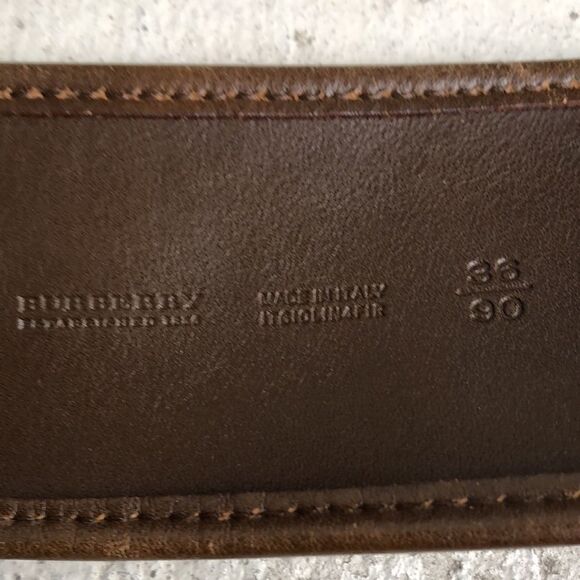 Burberry leather belt  